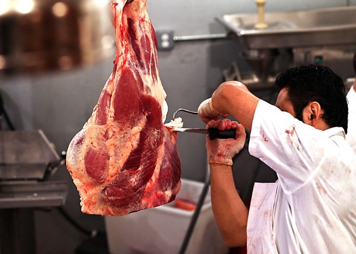 تقاضا در بازار گوشت قرمز همدان کاهش چشمگیری داشته است