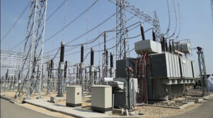 افتتاح و کلنگ زنی ۱۵۰ پروژه برق در استان همدان