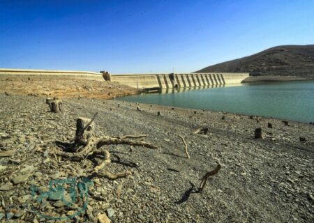 برداشت غیرمجاز آب از رودخانه‌های منتهی به سد اکباتان، پیگرد قانونی دارد