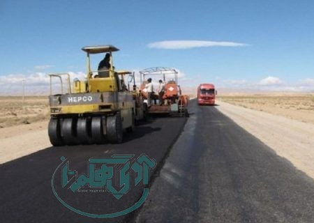 آغاز عملیات بهسازی و روکش آسفالت محورهای استان همدان