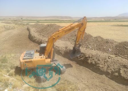 آغاز عملیات لایروبی و آزاد سازی رودخانه های کبودراهنگ