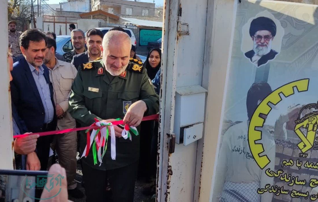 افتتاح 13 واحد نیروگاه خورشیدی خانگی حمایتی در تویسرکان