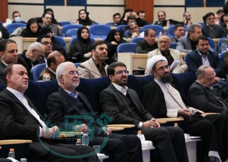 حضور وزرای کشور و آموزش و پرورش در  شورای اداری همدان