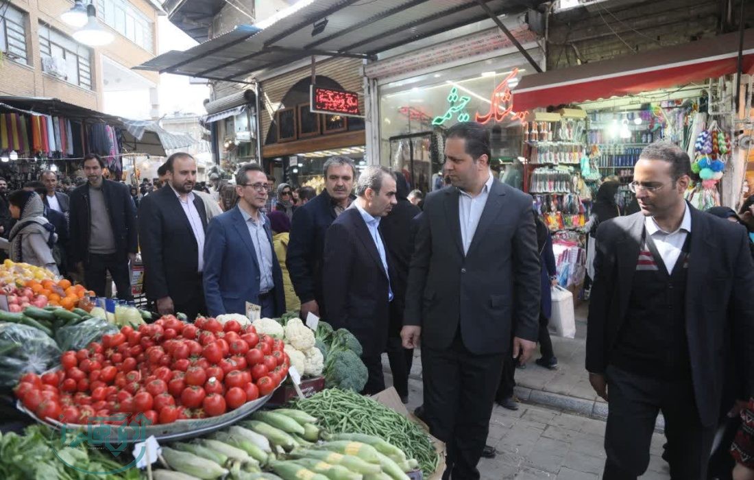 راه اندازی غرفههای ثابت و موقت توزیع میوه در 80 نقطه مختلف استان