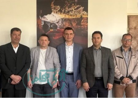 دیدار مدیرعامل شرکت سیاحتی علیصدر با فعالان گردشگری کشور روسیه