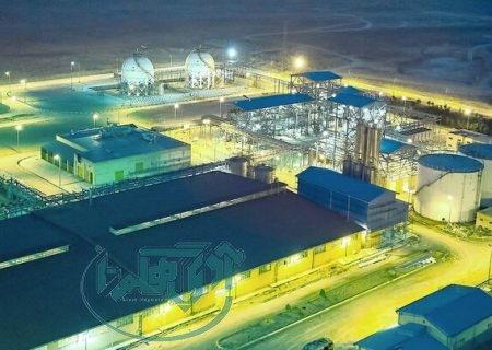 بازدید استاندار همدان از پتروشیمی هگمتانه