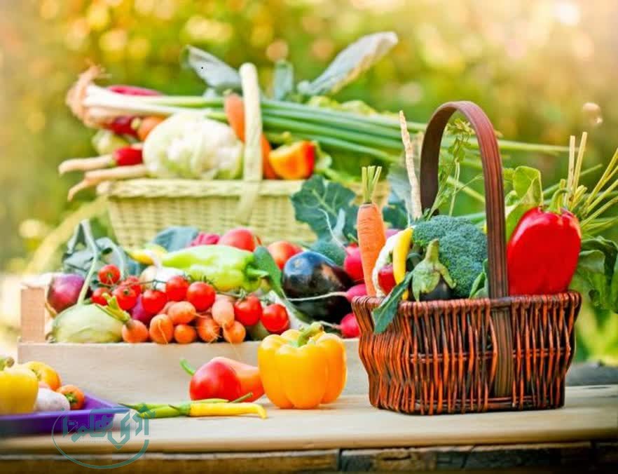 پرهیز از مصرف غذاهای تلخ، تند، شور در فصل بهار