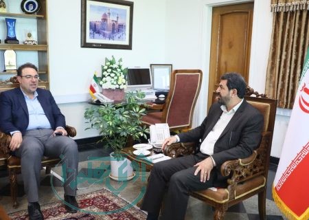 تأکید استاندار بر واگذاری اختیارات و حمایت از تولید