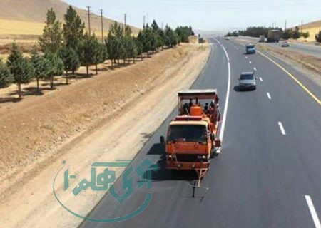 اجرای بیش از ۲ هزار کیلومتر خط‌کشی در راه‌های همدان از ابتدای سال