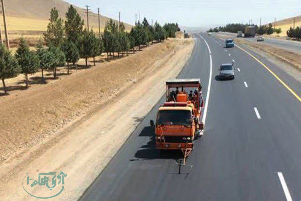 اجرای بیش از ۲ هزار کیلومتر خطکشی در راههای همدان از ابتدای سال