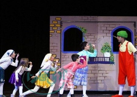 آغاز به کار دبیرخانه سی‌وهفتمین جشنواره تئاتر استان همدان