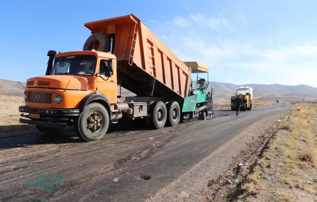 آغاز ساخت ۶/۵ کیلومتر راه روستایی انجلاس – چشین در همدان