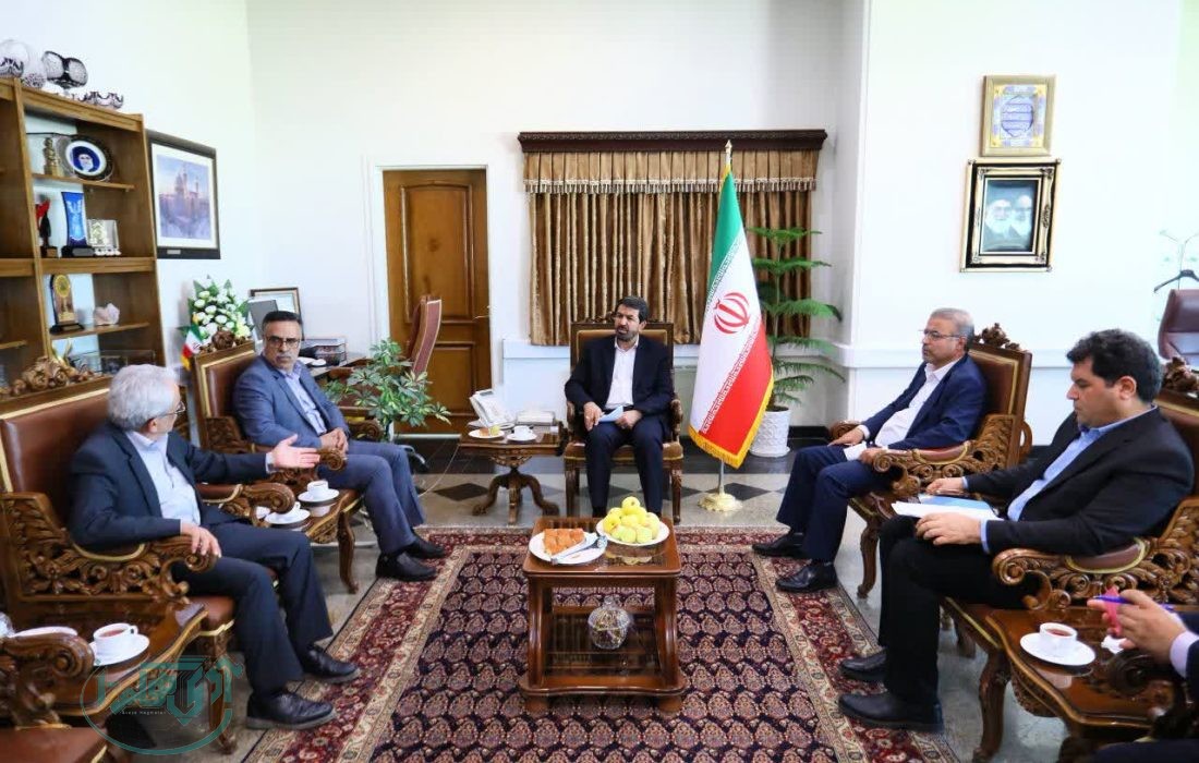 جلسه رسیدگی به مباحث دانشجویی اخیر دانشگاه بوعلی سینا با حضور استاندار همدان و هیات وزارت علوم برگزار شد