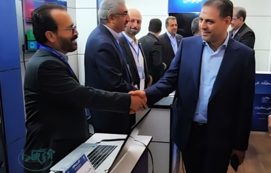 حضور مدیر مخابرات منطقه همدان در کنفرانس ملی مخابرات ۱۴۰۴