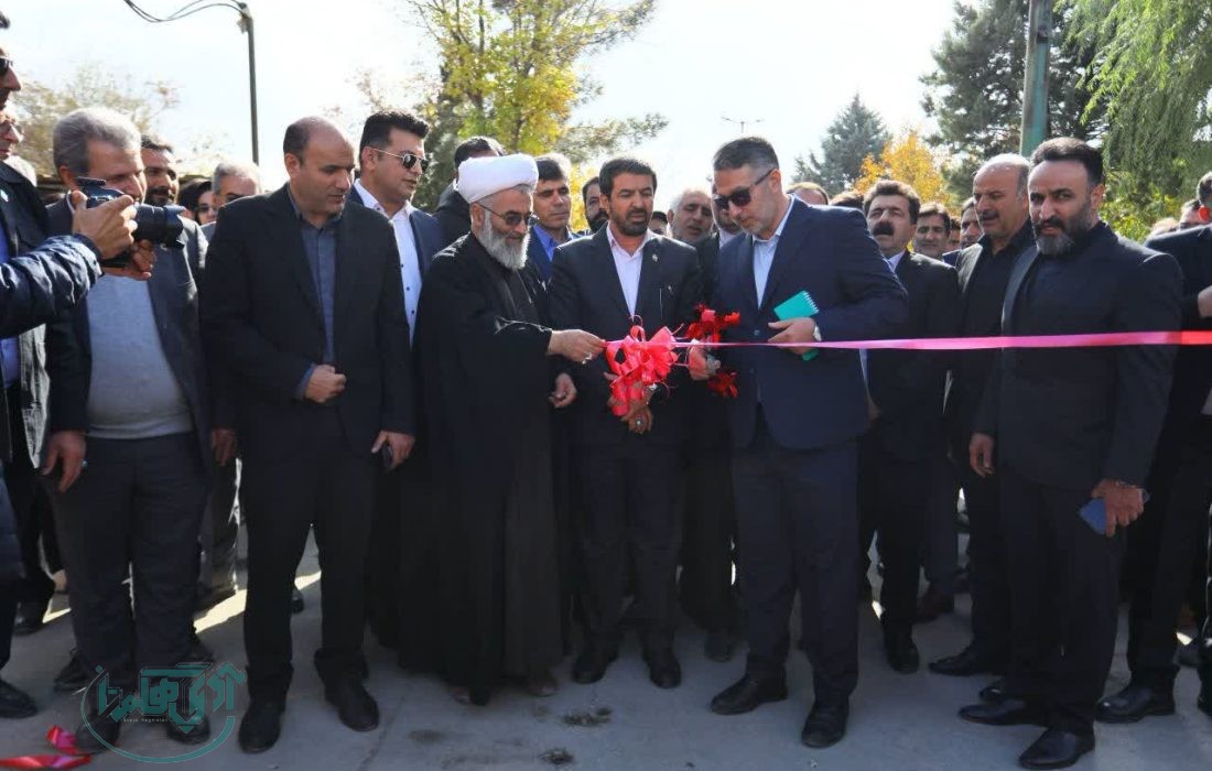 چهار پروژه شهرداری نهاوند با اعتبار بیش از ۱۱ هزار میلیارد ریال افتتاح یا کلنگ زنی شد