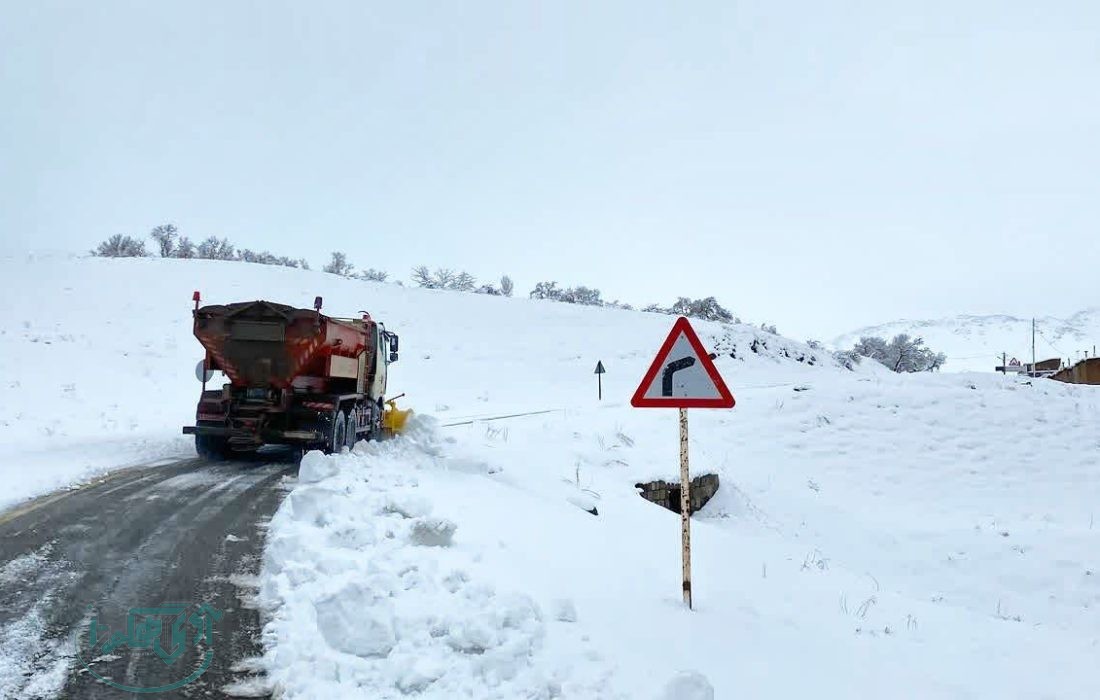 مسیر ۱۵۸ روستای استان همدان توسط عوامل راهداری بازگشایی شد